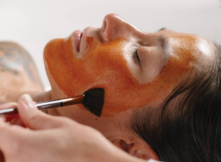Why the Osmosis Facial Infusion Is Our Go-To for Glowing, Healthy Skin